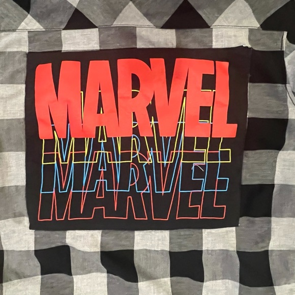 MARVEL COMIC UPCYCLED BLACK & GREY FLANNEL BUTTON SHIRT MEDIUM - Picture 9 of 9